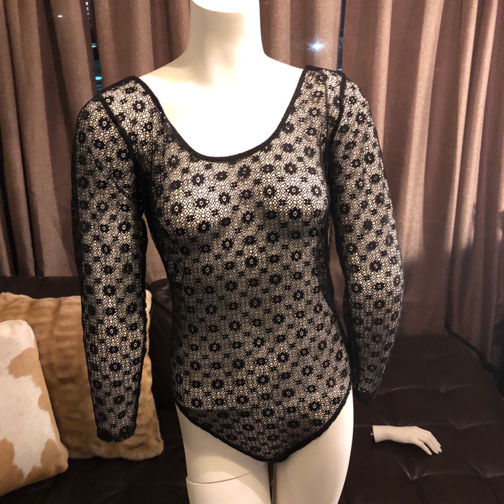 Victoria Secret Body Suit size M/L NWT
